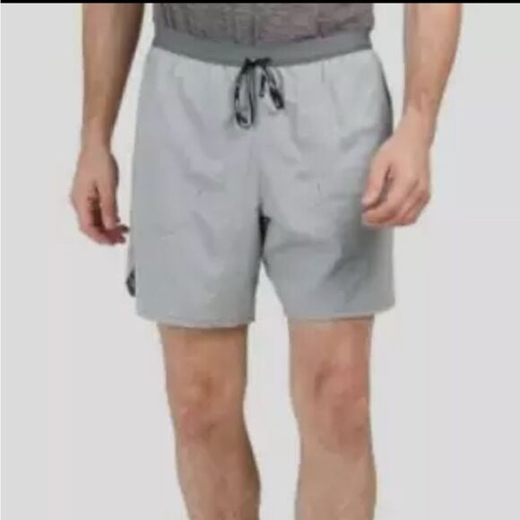 Nike x Peloton 7" Flex Stride Shorts EUC - Picture 2 of 8